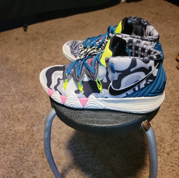 kybrid what the neon